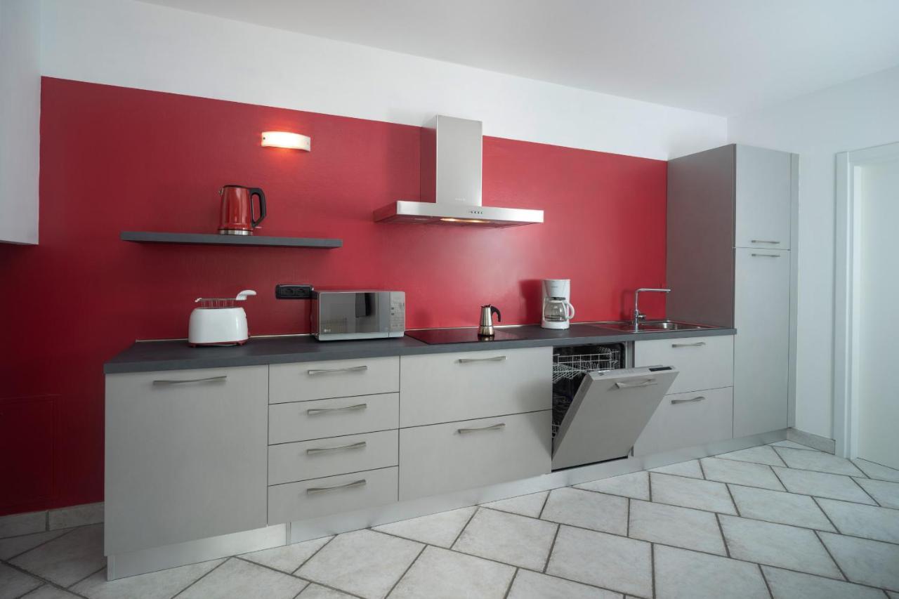 Casa Carla Aparthotel Torbole Sul Garda Buitenkant foto